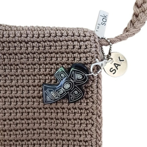 The Sak Crochet Small Crossbody Boho Coastal Cowgirl Minimalist Indie Sleeze - Picture 3 of 4